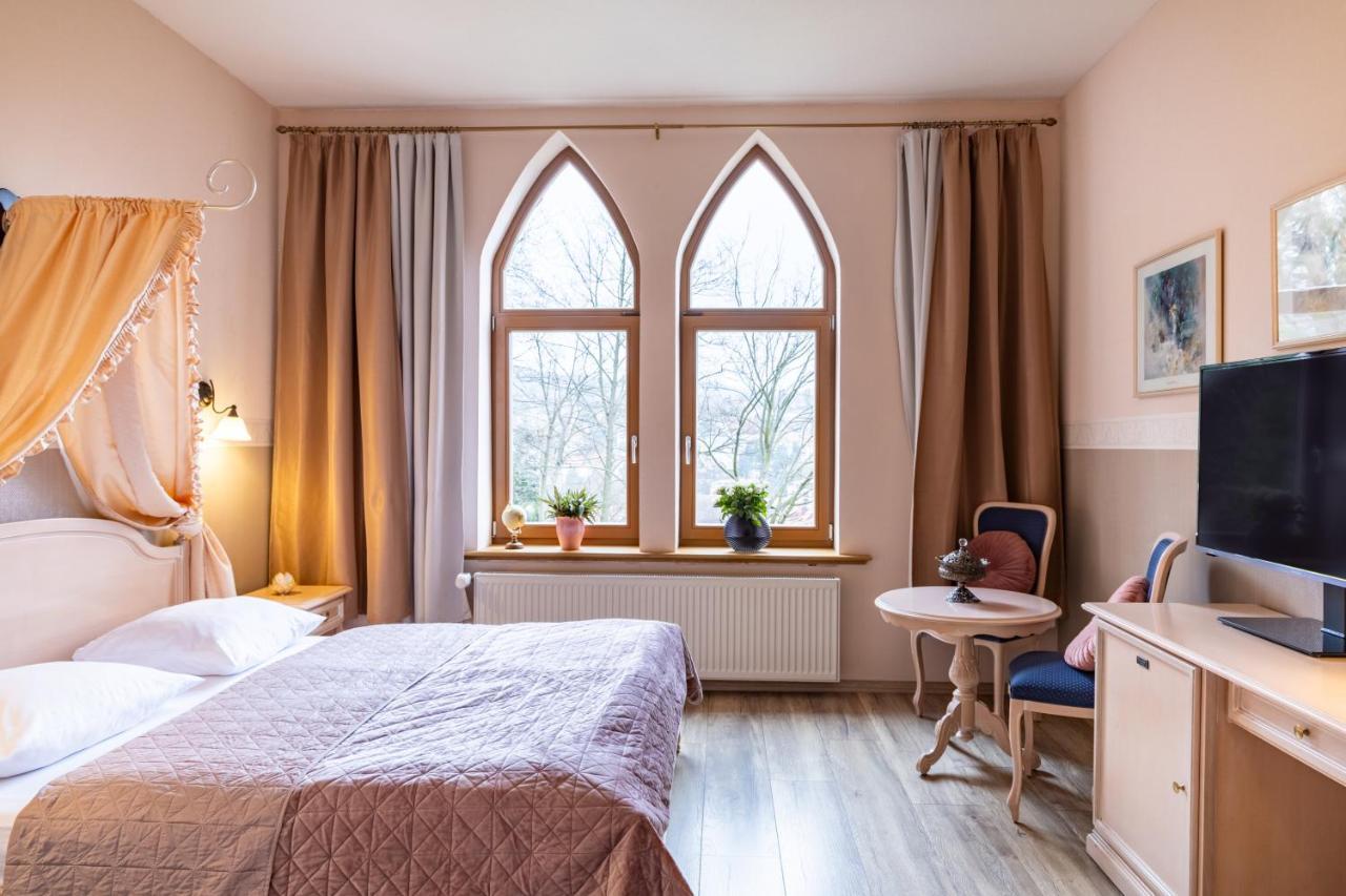 Schlossberg-Hotel Garni 韦尼格罗德 外观 照片