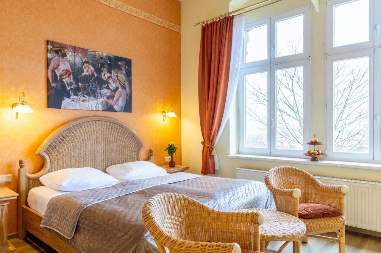 Schlossberg-Hotel Garni 韦尼格罗德 外观 照片